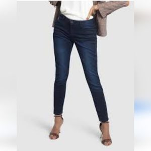 Olgyn Stretch Denim Skinny Pants SIZE 8